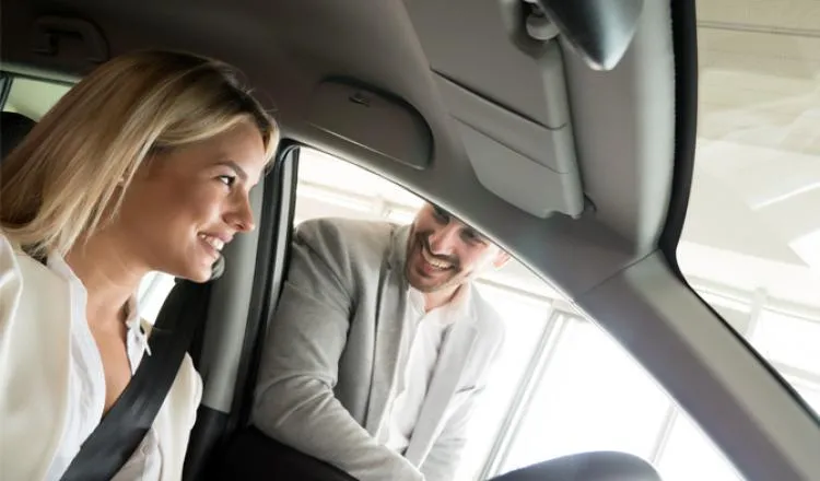 Gruppo l'auto test drive