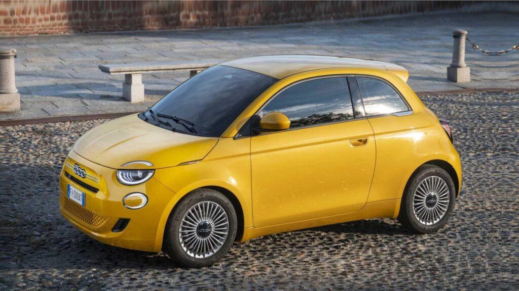 Nuova Fiat 500 Ibrida Torino: eleganza, tecnologia e spirito torinese nelle nostre sedi di Montagna e Delebio